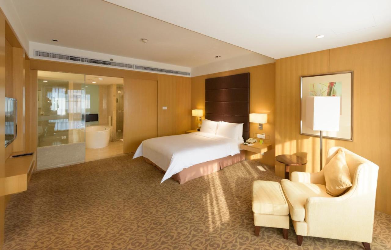 Holiday Inn Shijiazhuang Central By Ihg Экстерьер фото