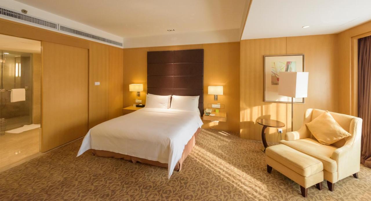Holiday Inn Shijiazhuang Central By Ihg Экстерьер фото