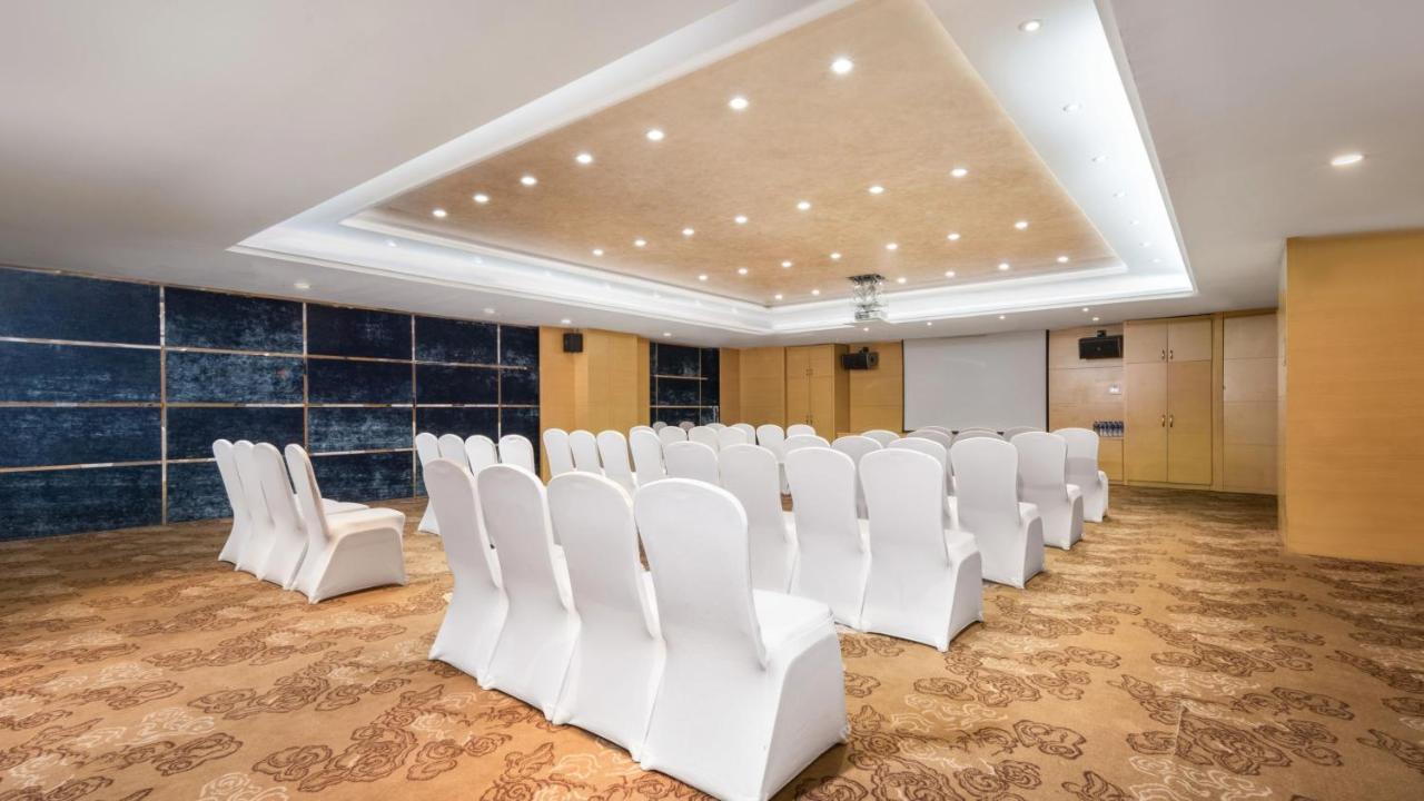 Holiday Inn Shijiazhuang Central By Ihg Экстерьер фото